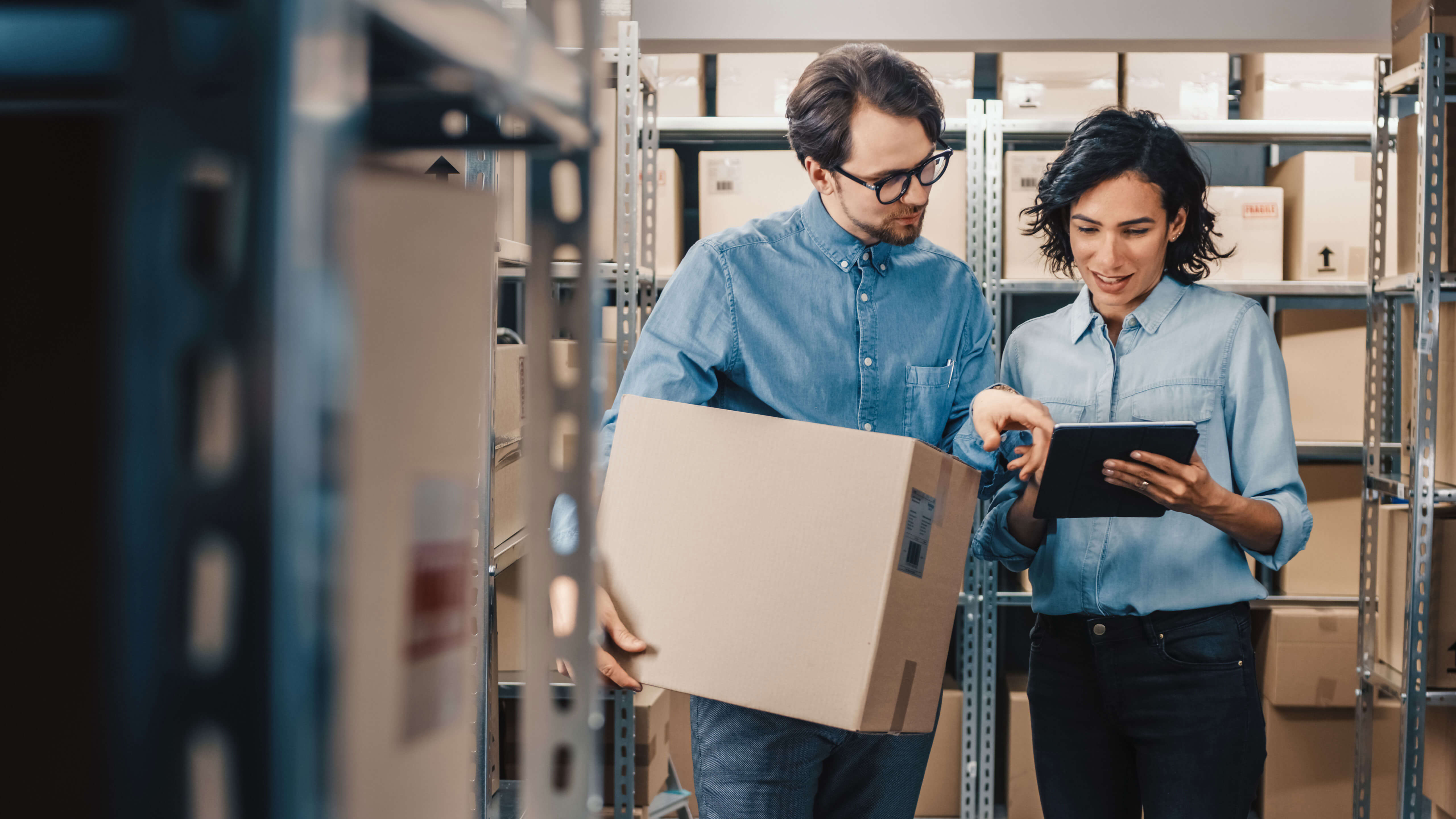warehouse-fulfillment-pick-and-pack-logistics