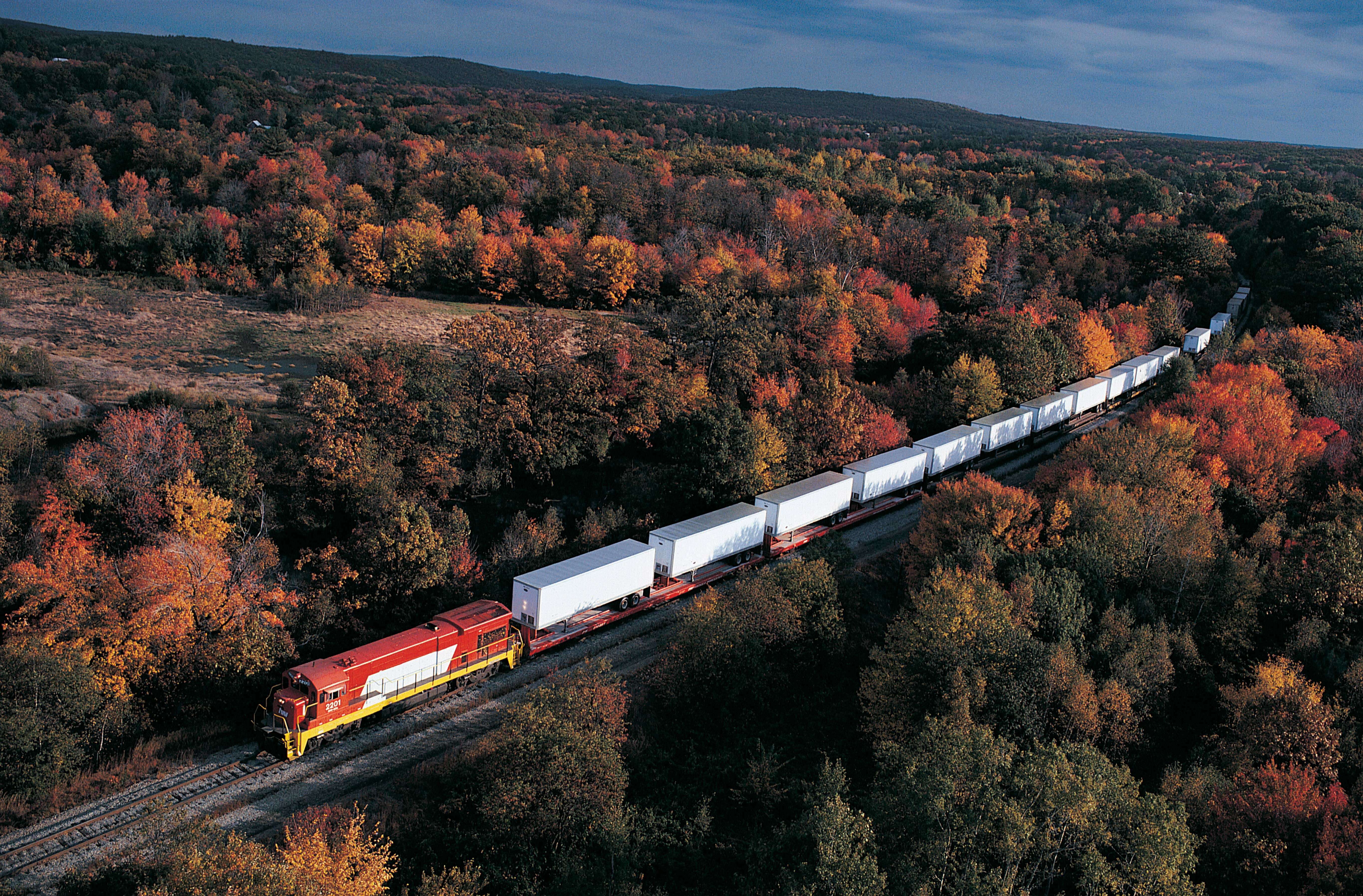 efficient-railway-transport-clockwork