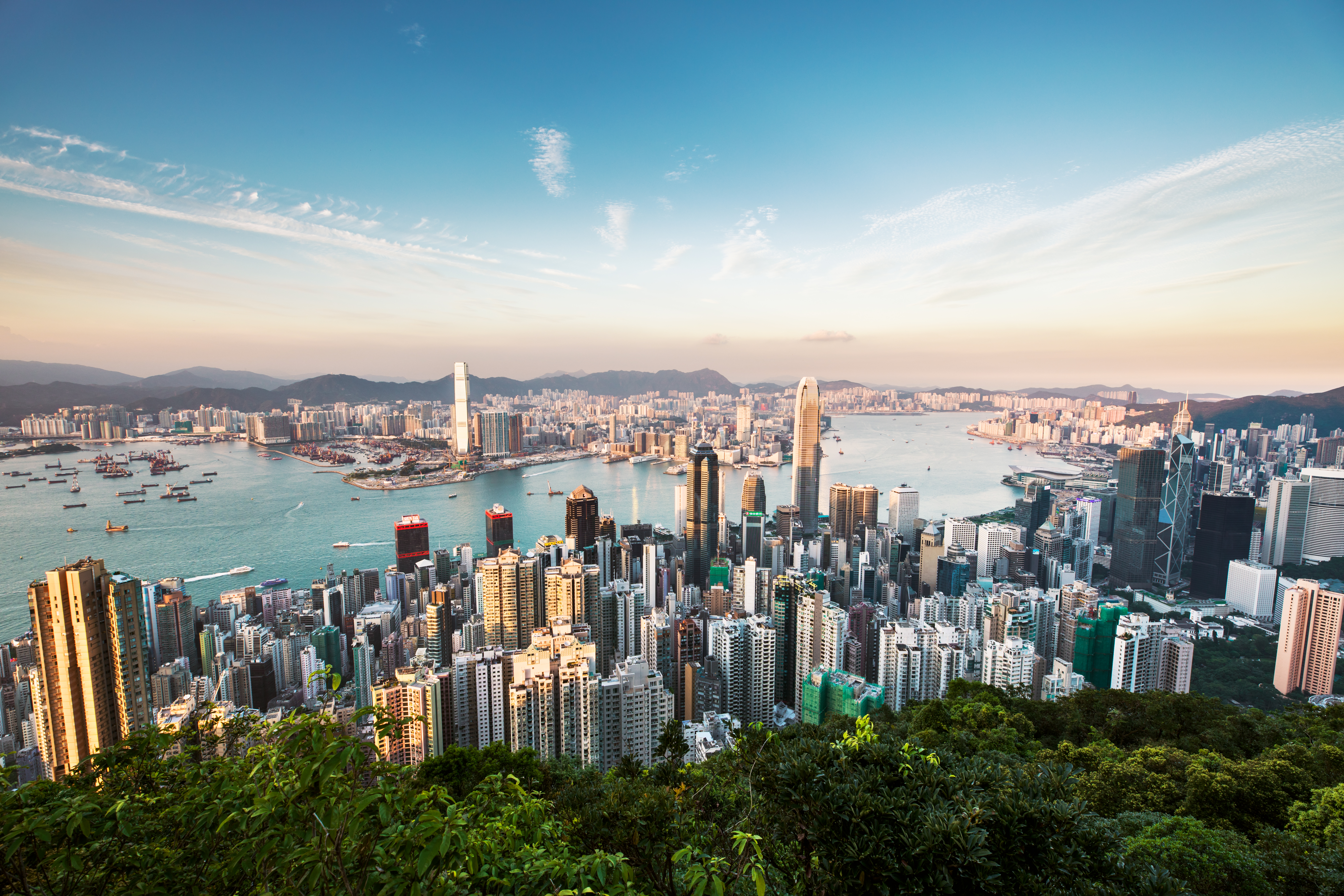 hong-kong-skyline-victoria-harbour