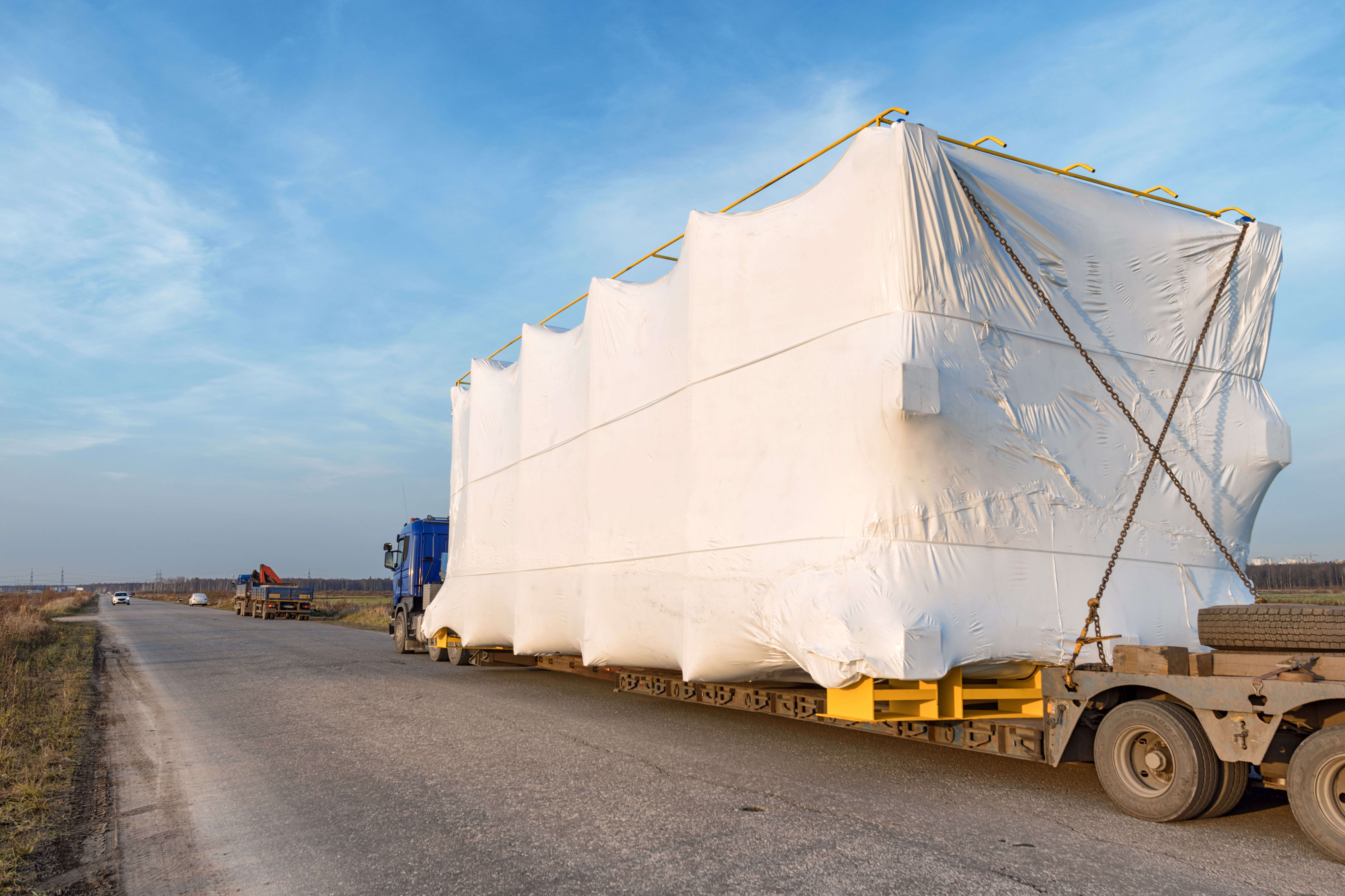 oversized-industrial-equipment-transport
